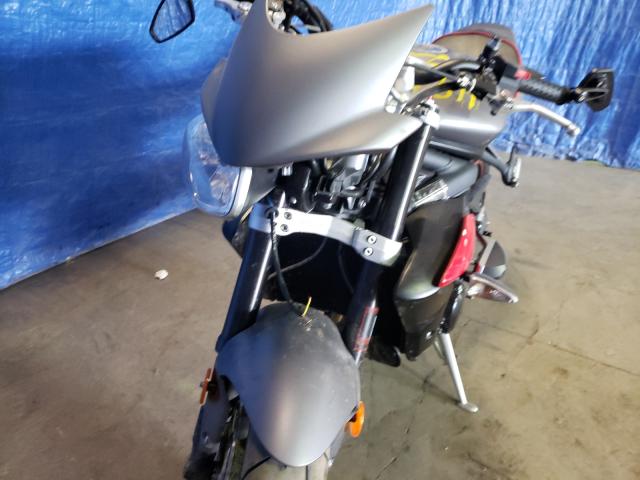 2017 TRIUMPH MOTORCYCLE STREET TRI SMTL03NE6HT779872