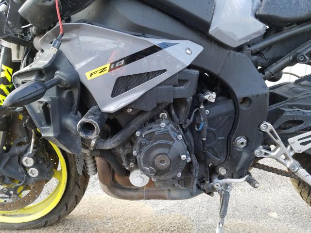 Yamaha FZ 10