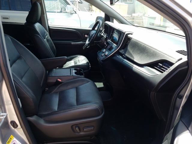 2016 TOYOTA SIENNA SE 5TDXK3DC3GS719930
