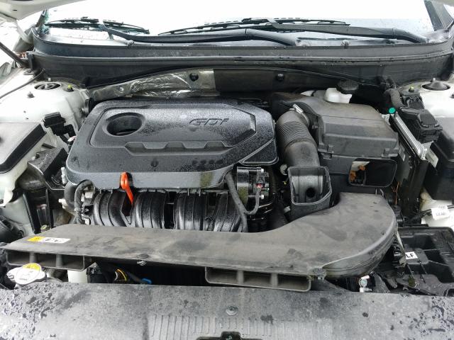 2015 HYUNDAI SONATA SE 5NPE24AF6FH208017