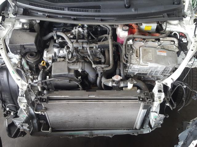 2018 TOYOTA PRIUS C JTDKDTB37J1618207
