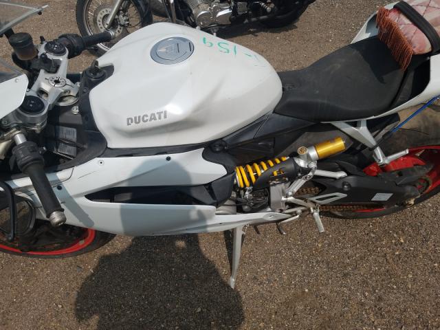 2017 DUCATI SUPERBIKE ZDM14B1W0HB005114