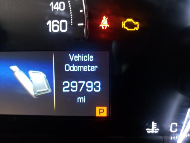 2017 CADILLAC XT5 1GYKNARS7HZ111005