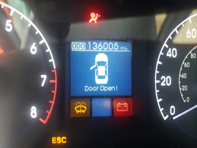 2012 HYUNDAI GENESIS 3. KMHGC4DD5CU194589