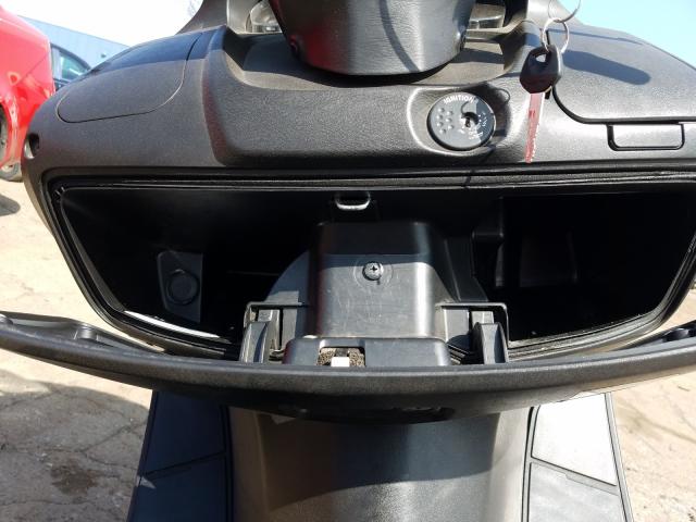2018 SUZUKI UH200 MLCCH41A1J1600061