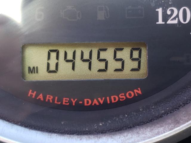 2011 HARLEY-DAVIDSON FLHTCU 1HD1FC414BB670177