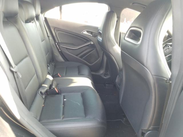 2014 MERCEDES-BENZ CLA 250 4M WDDSJ4GB2EN113520