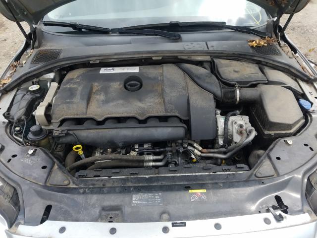 2011 VOLVO XC70 T6 YV4902BZ5B1104329