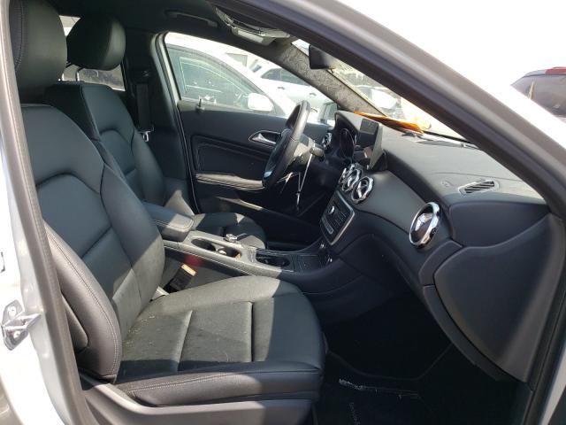 2019 MERCEDES-BENZ GLA 250 WDCTG4EB7KU008466