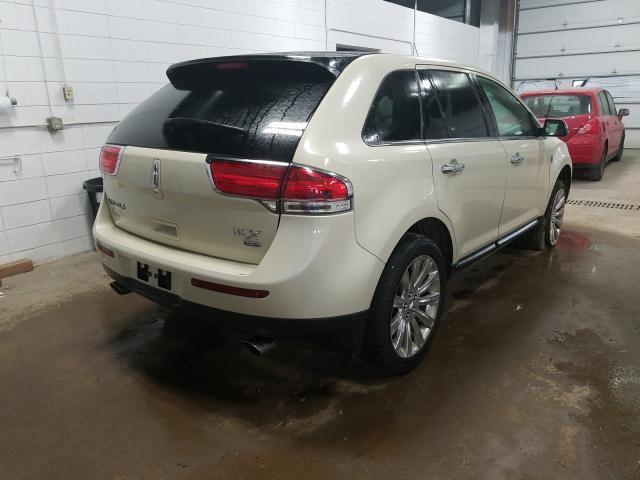 2014 LINCOLN MKX 2LMDJ8JK3EBL07858