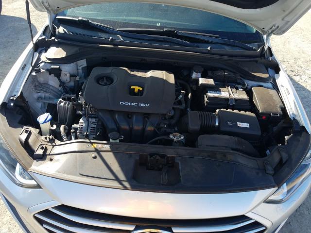 2017 HYUNDAI ELANTRA 5NPD84LF6HH022357