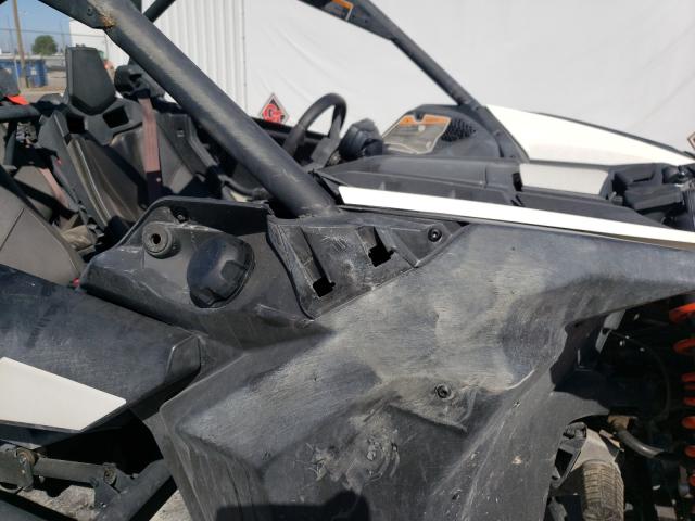 2020 CAN-AM MAVERICK X 3JBVMAW24LK000026