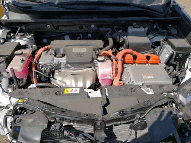 2017 TOYOTA RAV4 HV LE JTMRJREV1HD074304