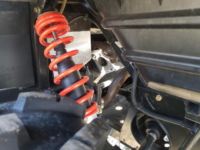 2019 CAN-AM COMMANDER 3JBKGAN22KJ000526