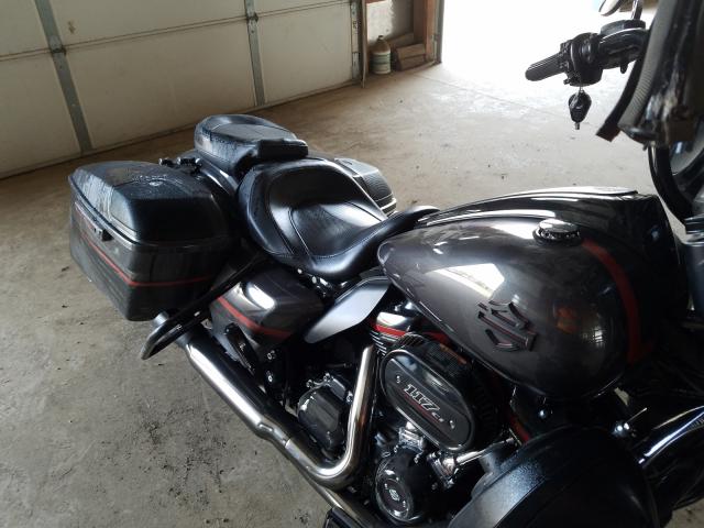 2018 HARLEY-DAVIDSON FLHXSE CVO 1HD1PXL19JB954232