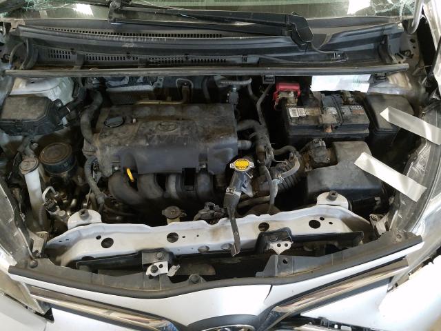 2015 TOYOTA YARIS VNKJTUD33FA024522