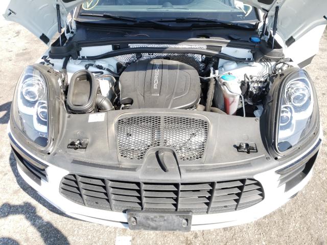 2018 PORSCHE MACAN WP1AA2A50JLB06423