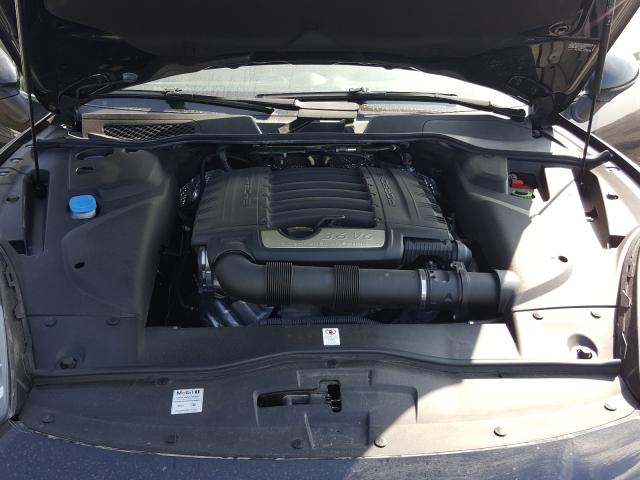 2017 PORSCHE CAYENNE WP1AA2A20HKA89600