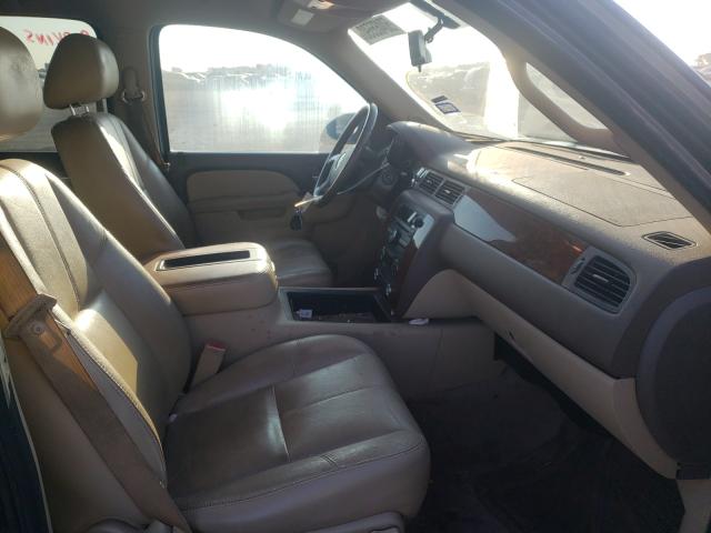 2010 CHEVROLET SUBURBAN C 1GNUCJE04AR273857