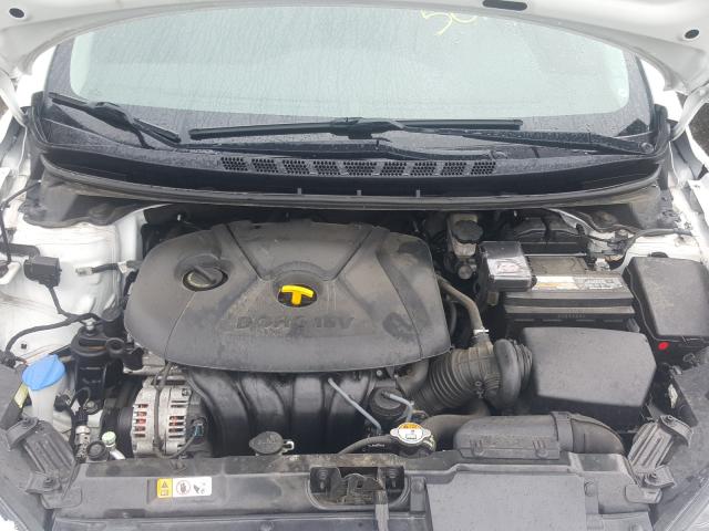 2016 HYUNDAI ELANTRA 5NPDH4AE3GH786028