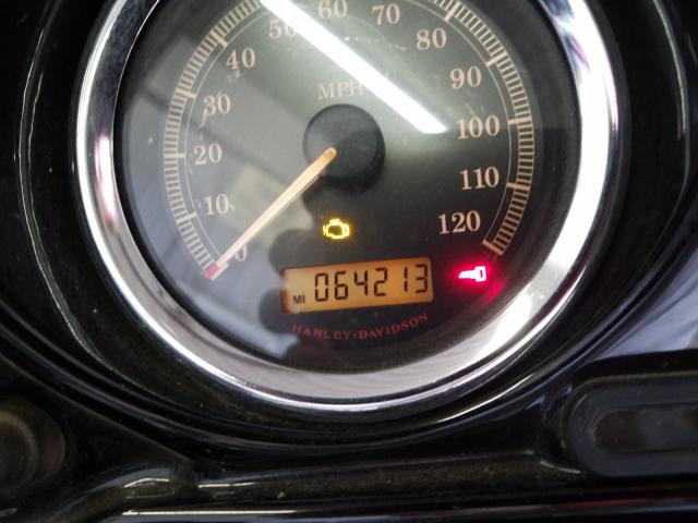 2007 HARLEY-DAVIDSON FLHTCUI 1HD1FC4137Y619886