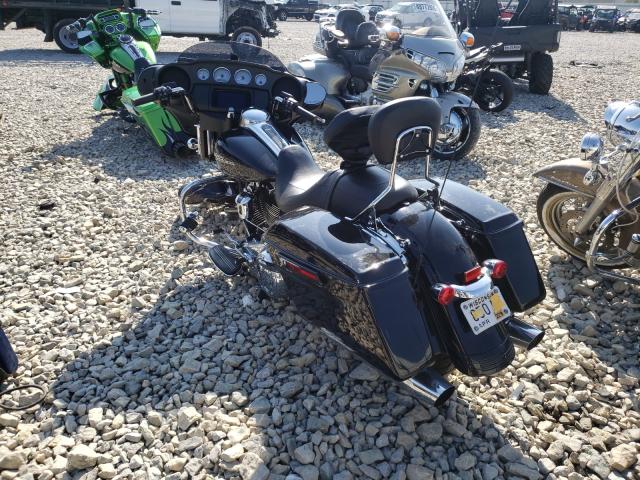 2019 HARLEY-DAVIDSON FLHX 1HD1KBC12KB680858