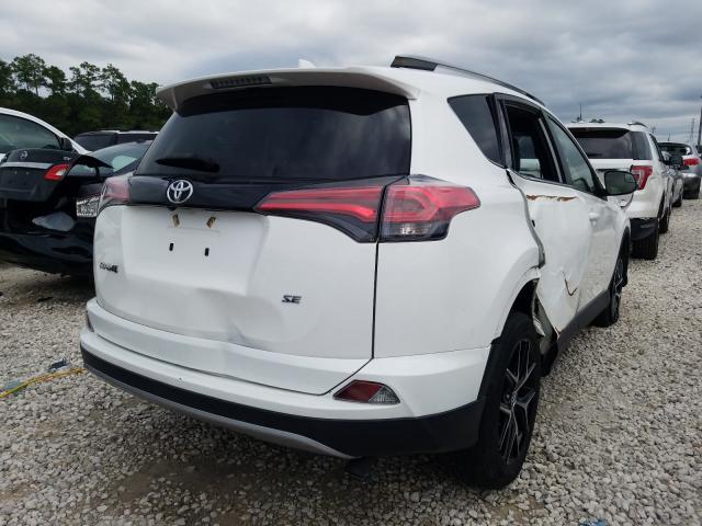 2017 TOYOTA RAV4 SE JTMNFREV1HJ717591