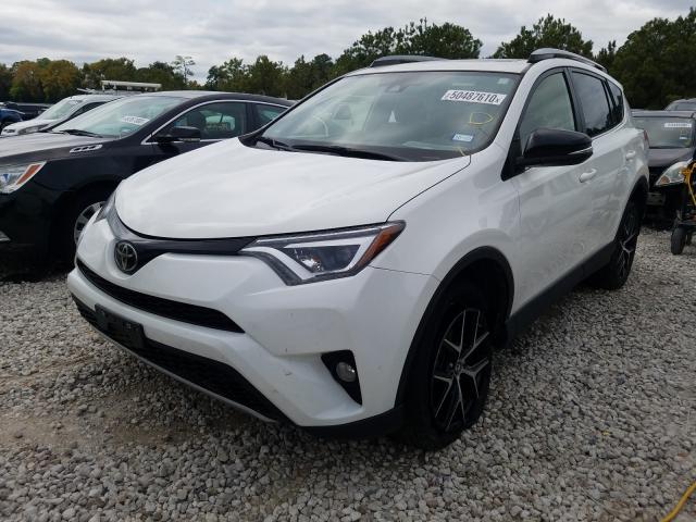 2017 TOYOTA RAV4 SE JTMNFREV1HJ717591
