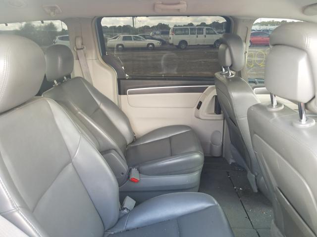 2010 VOLKSWAGEN ROUTAN SE 2V4RW3D13AR406832