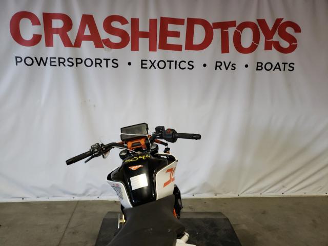 2019 KTM 390 DUKE MD2JPJ405KC215837
