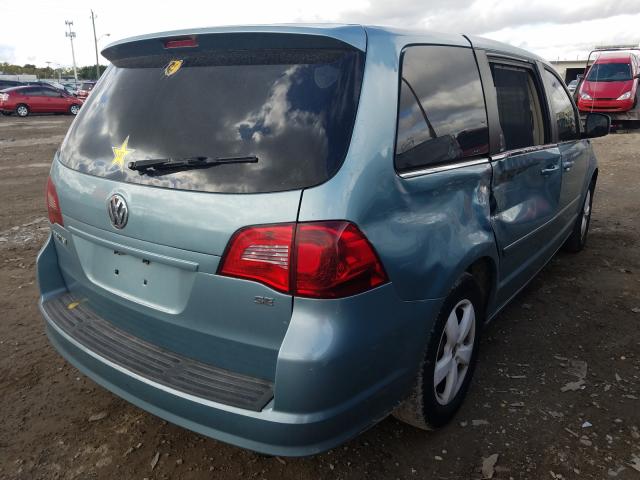 2010 VOLKSWAGEN ROUTAN SE 2V4RW3D13AR406832