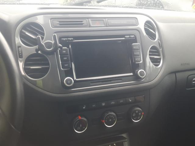 2015 VOLKSWAGEN TIGUAN S WVGAV7AX3FW590884