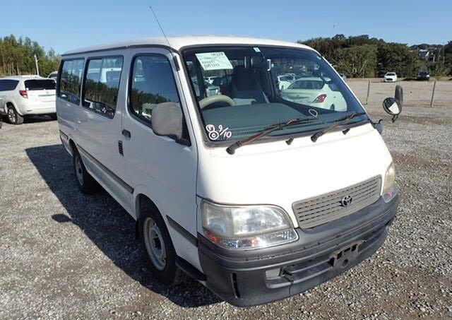 RZH1116001942 TOYOTA VAN Photo 1