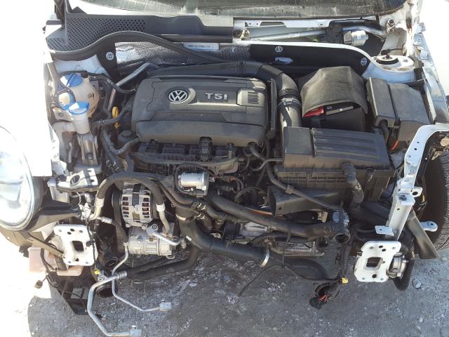 2015 VOLKSWAGEN BEETLE 1.8 3VWF17AT1FM647731