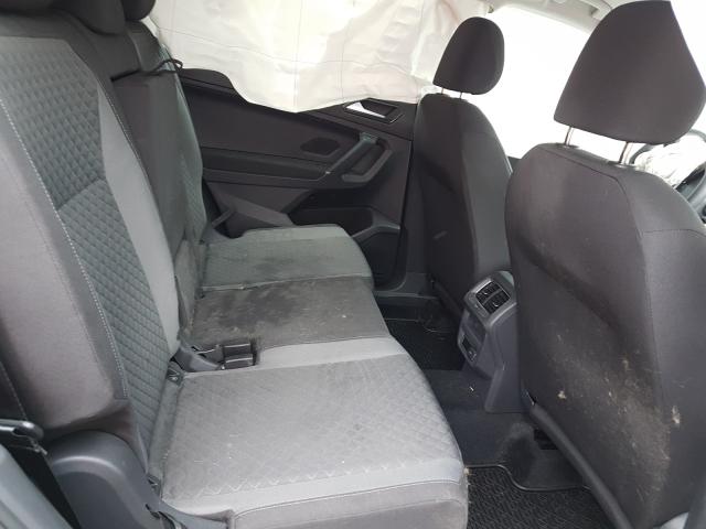 2018 VOLKSWAGEN TIGUAN S 3VV0B7AX2JM107971