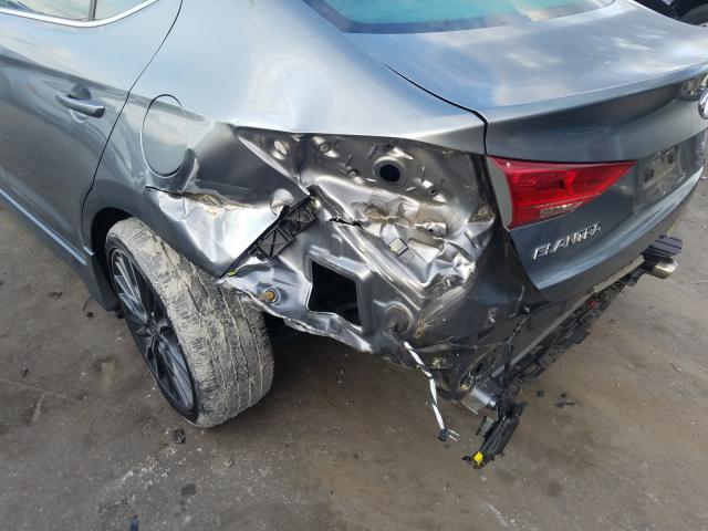 2018 HYUNDAI ELANTRA SP KMHD04LB2JU511804
