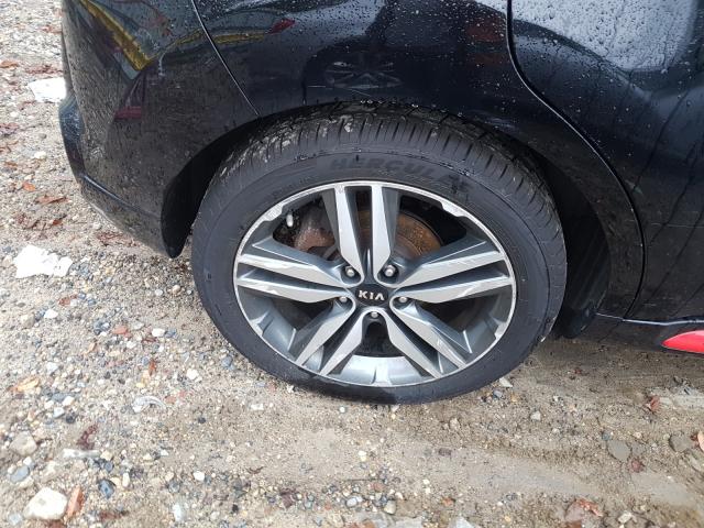 2015 KIA SOUL + KNDJP3A52F7159002