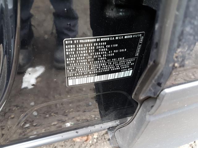 2018 VOLKSWAGEN TIGUAN S 3VV0B7AX2JM107971