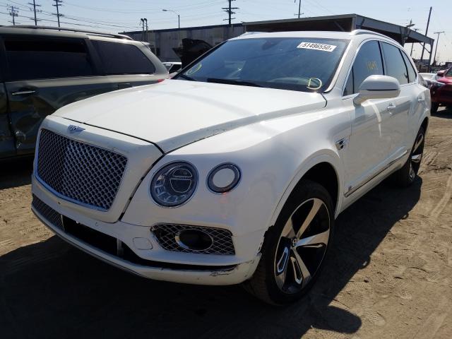 VIN SJAAC2ZV6HC013000 2017 Bentley Bentayga no.2