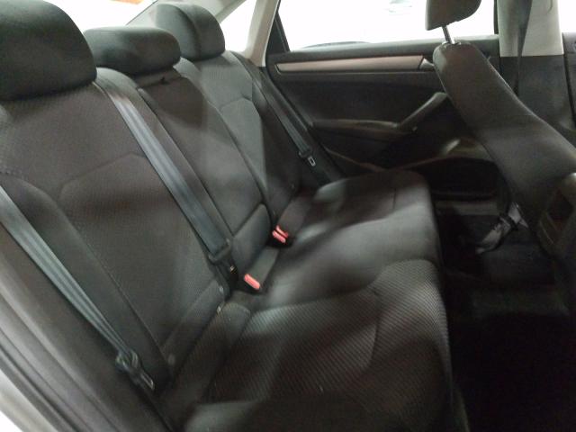 2014 VOLKSWAGEN PASSAT S 1VWAS7A34EC121214