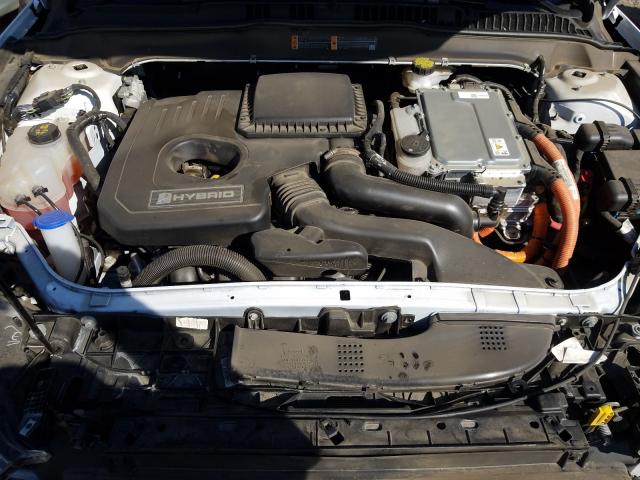 2018 FORD FUSION S H 3FA6P0UU4JR268513