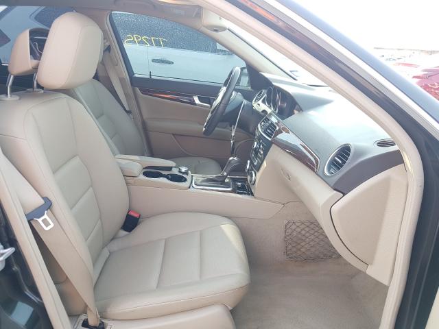 2012 MERCEDES-BENZ C 250 WDDGF4HB0CA609717