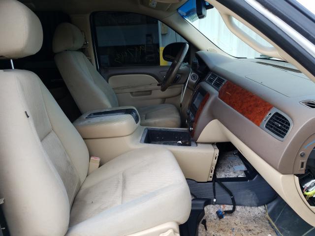 2011 CHEVROLET SUBURBAN C 1GNSCHE05BR383849