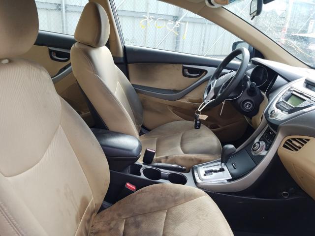 2012 HYUNDAI ELANTRA GL 5NPDH4AE9CH119989