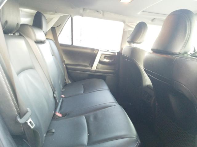 2019 TOYOTA 4RUNNER SR JTEBU5JR4K5652371