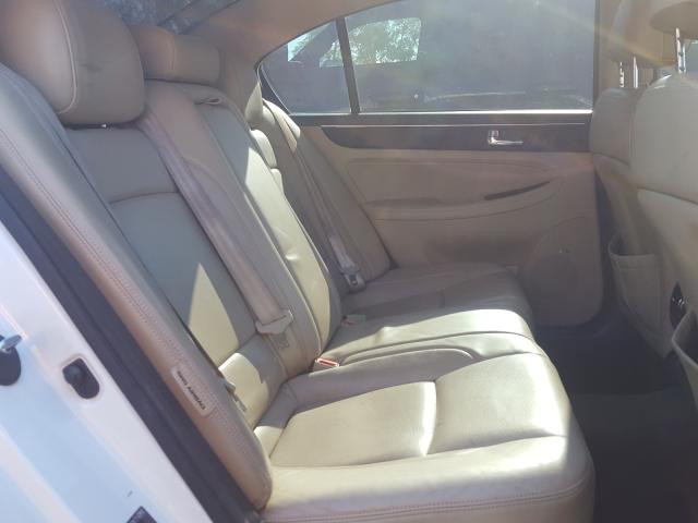 2010 HYUNDAI GENESIS 3. KMHGC4DE7AU108740