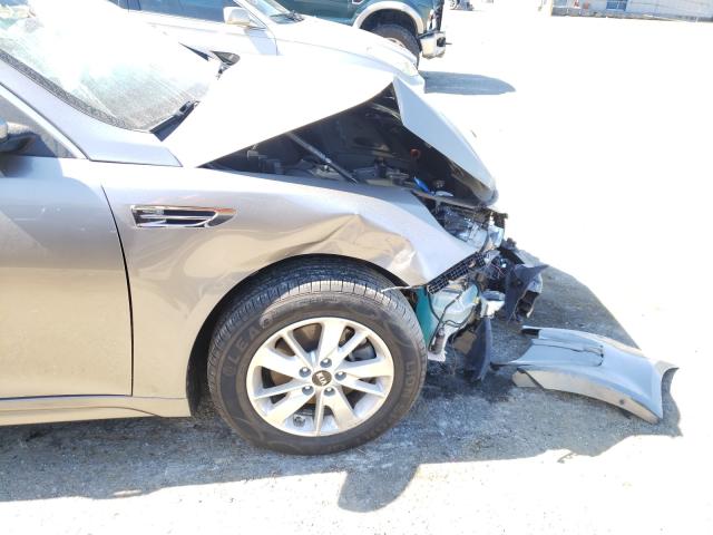 Kia Optima 2017 -auction- 8