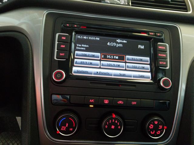 2015 VOLKSWAGEN PASSAT S 1VWAT7A37FC097344