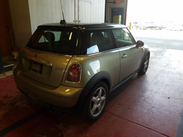 2010 MINI COOPER WMWMF3C58ATZ67526