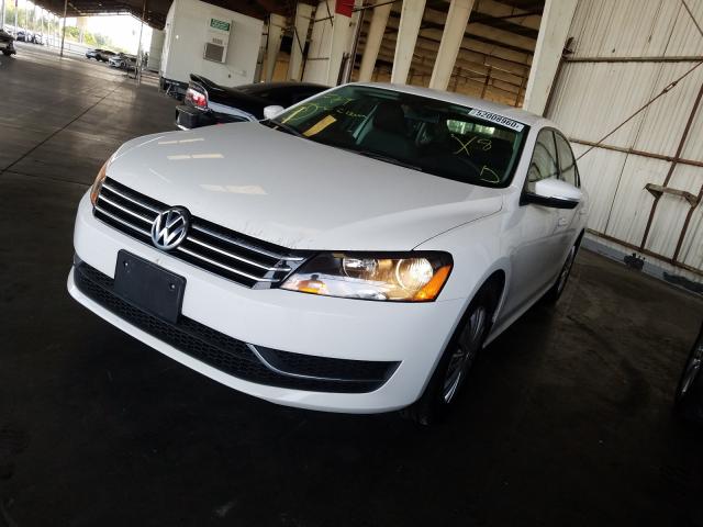 2015 VOLKSWAGEN PASSAT S 1VWAT7A37FC097344